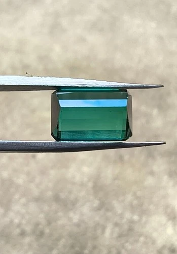3.05 CTS Green Tourmaline In Emerald Cut - photo 2