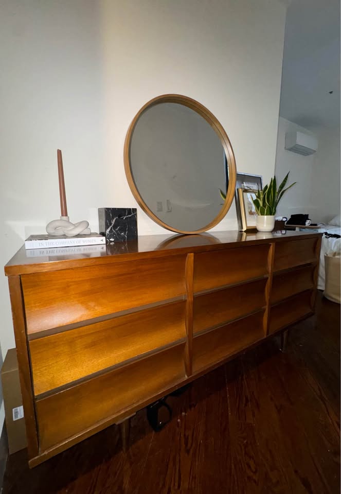 Vintage MCM Johnson Carper Dresser/ Credenza - photo 4