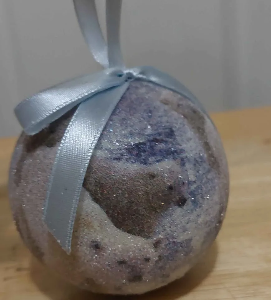 Set of 5 blue-theme Christmas ornaments image indicator(3)