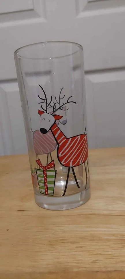 Christmas glassware, set of 4 glasses image indicator(3)