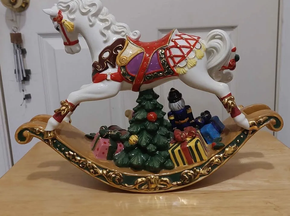 Musical Christmas Rocking Horse image indicator(2)