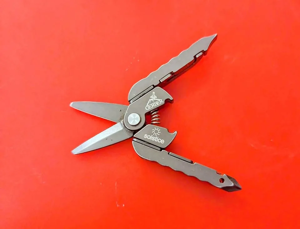 Vtg 2000s Gerber Solstice Multi Tool Knife