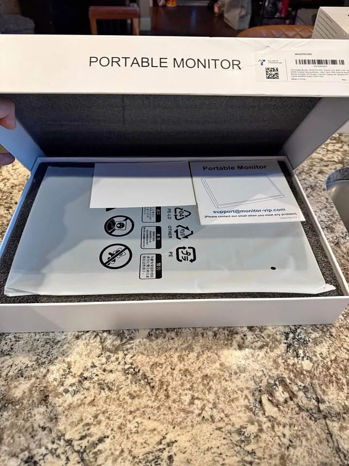 4K Portable Monitor MAGIC RAVEN