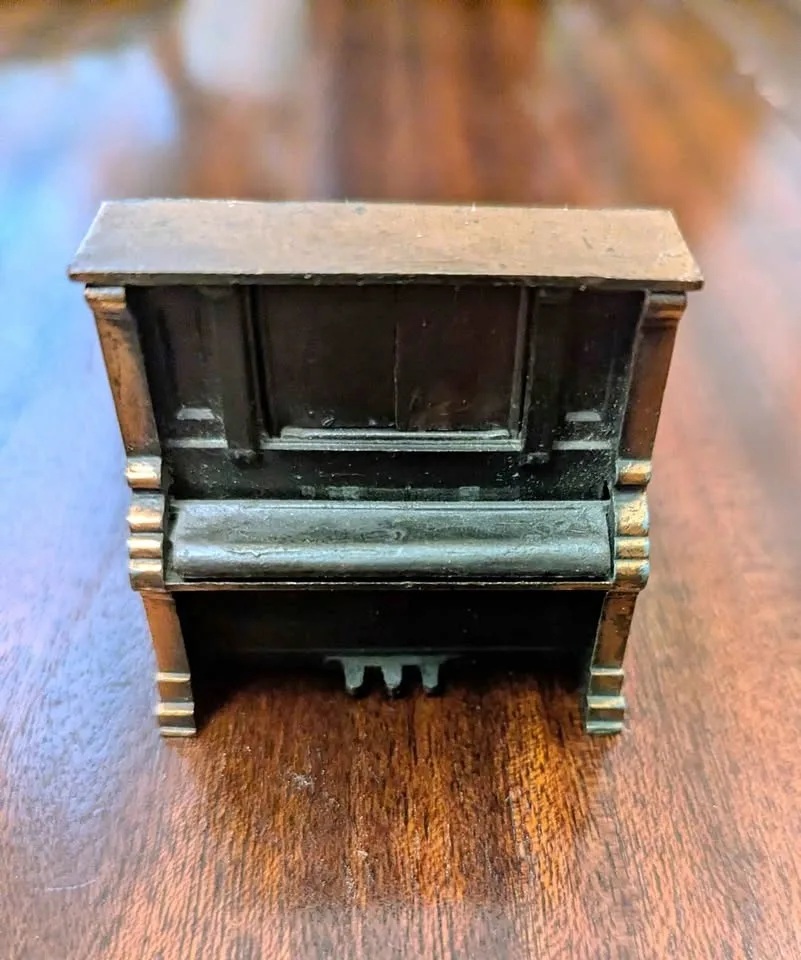 Vintage 1978 Dollhouse Miniature Piano