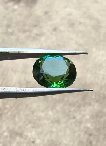 2.8 CTS Green Tourmaline, Round Cut - photo 2