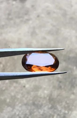 3.2 CTS Bastnesite Honey Red Color, Collectors Piece image indicator(2)