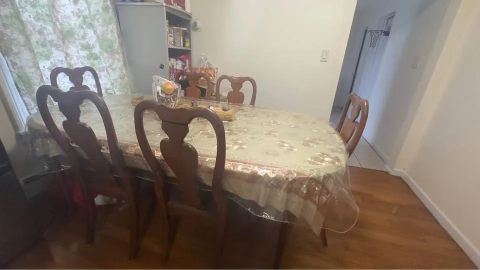 dining room with 6 chairs image indicator(2)