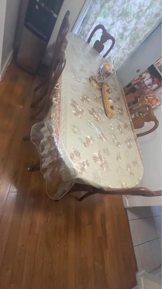 dining room with 6 chairs image indicator(3)