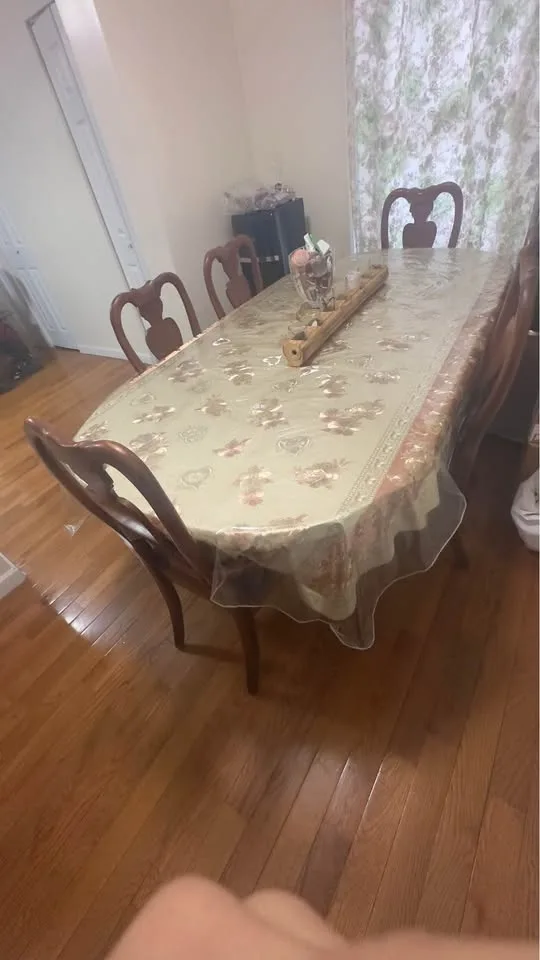 dining room with 6 chairs image indicator(4)