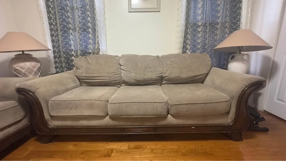 Two pieces of furniture image indicator(5)