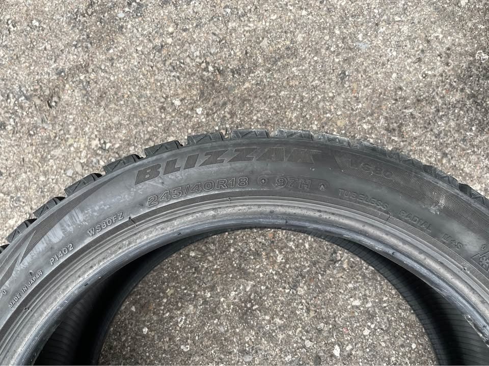Bridgestone Blizzak WS80 245/40/18 - photo 2