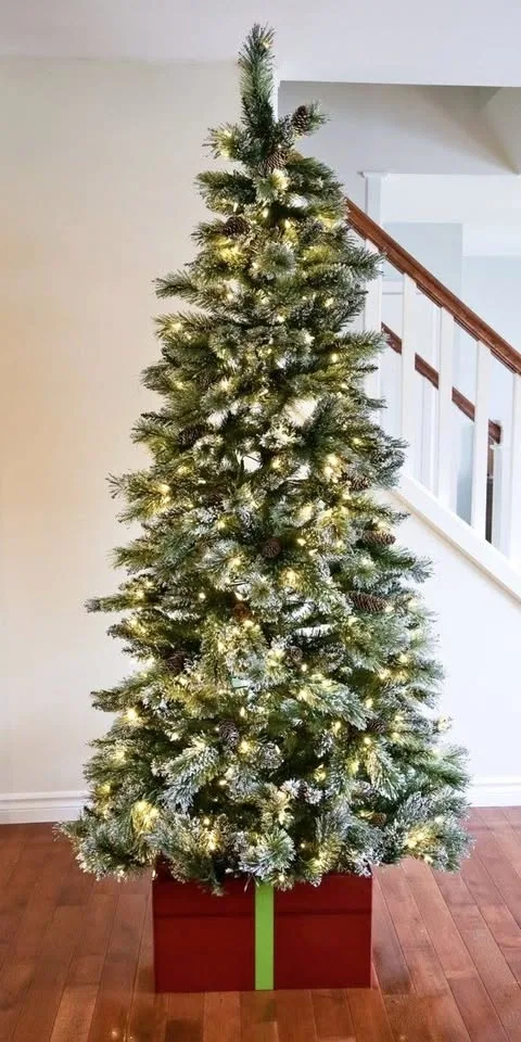 'The Tree Box' Tree Stand Cover