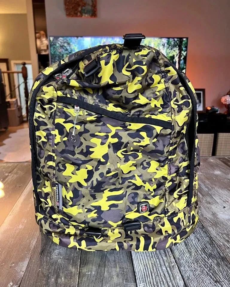 SwissGear By Wenger Camo Backpack thumbnail