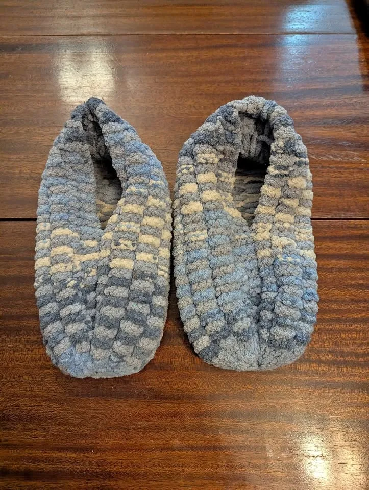 Free Slippers! Size 9-10 Womens