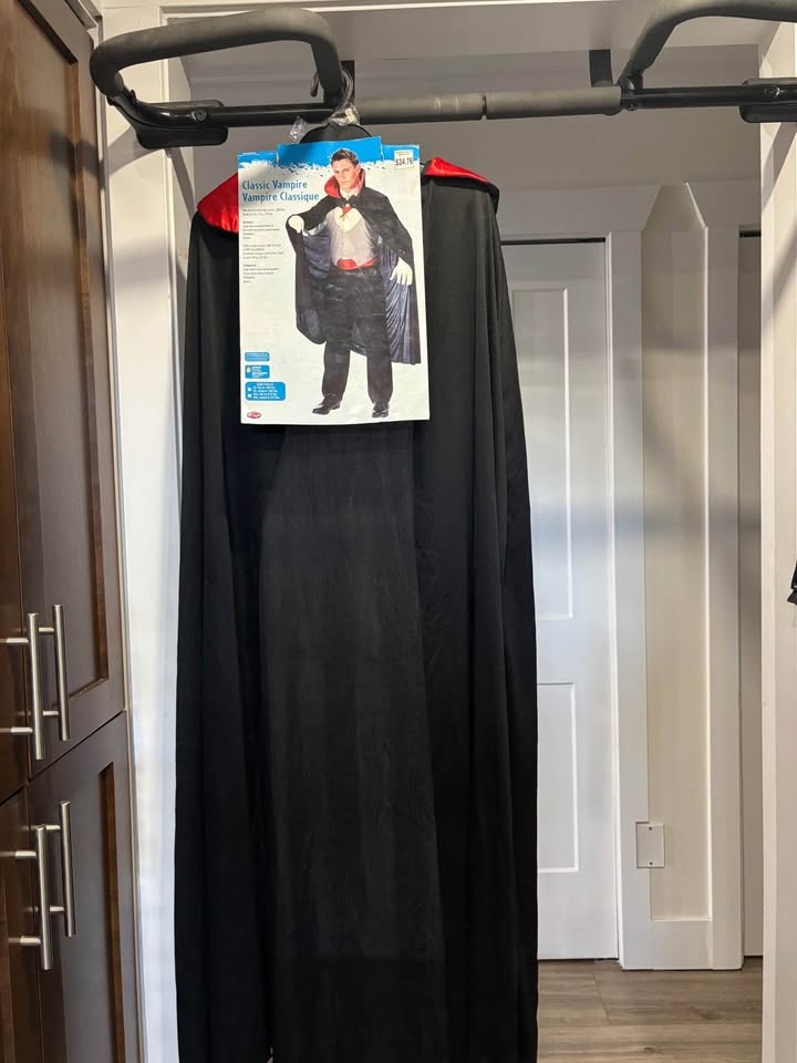 Halloween Costumes - photo 4