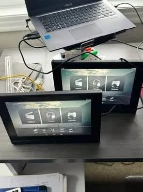 Audi Rear Entertainment (2 unit) image indicator(3)