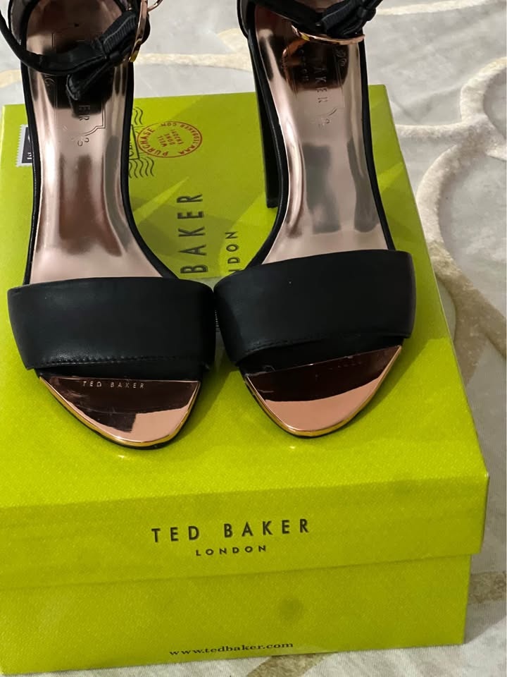 Ted Baker Black Leather Block Heel Sandals - photo 2