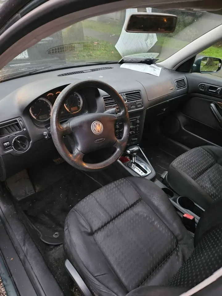 2004 Volkswagen Jetta image indicator(4)