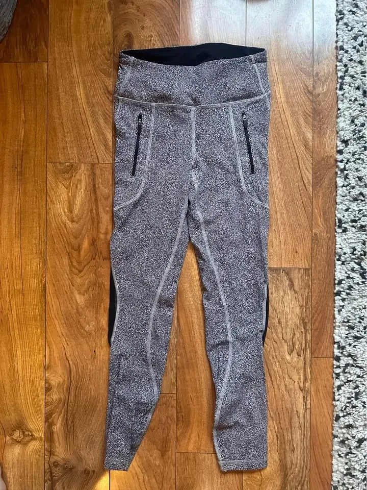 Lululemon leggings