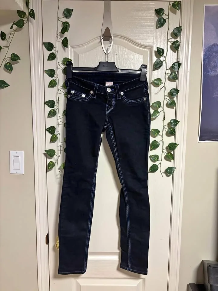 Women’s true religion jeans blue embroidered