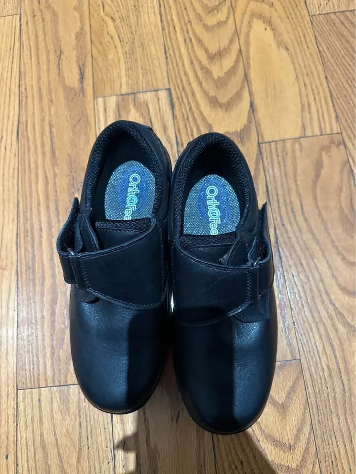 Black comfort shoes size 6 image indicator(3)