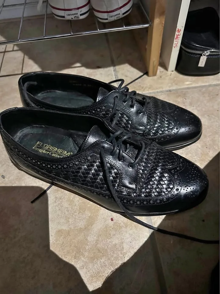 Florsheim Leather Oxfords - Size 7.5D