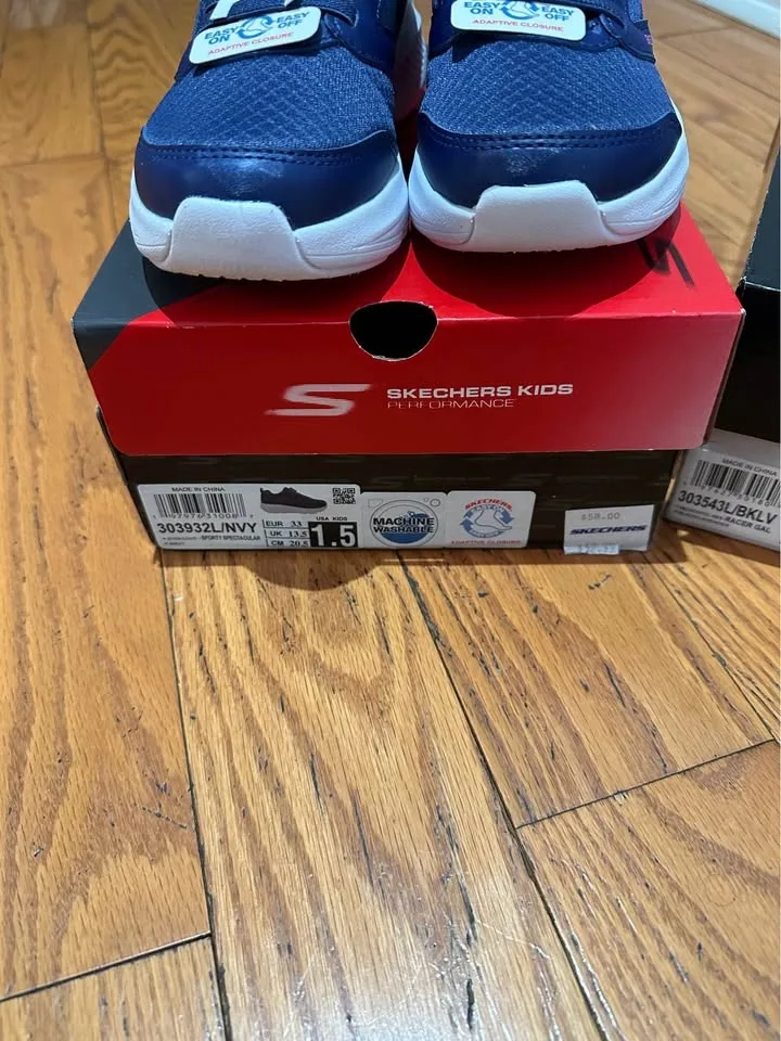 Brand new in box -  girls shoes. image indicator(3)