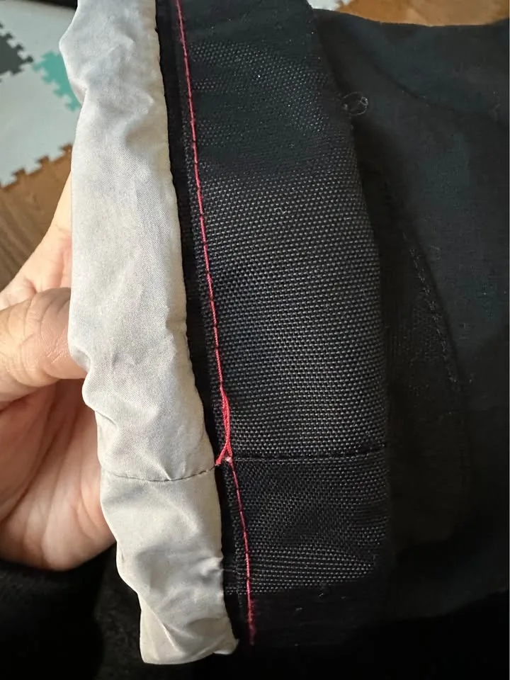 The North Face insulated snowpants for girls image indicator(3)