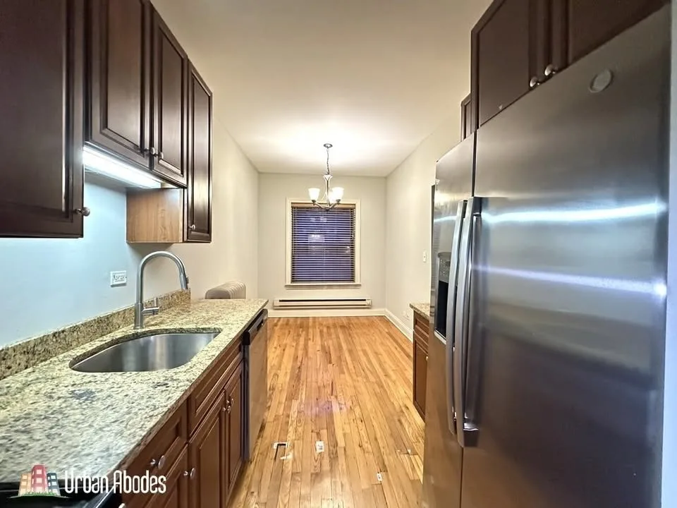 1 Bed 1 Bath Apartment image indicator(4)