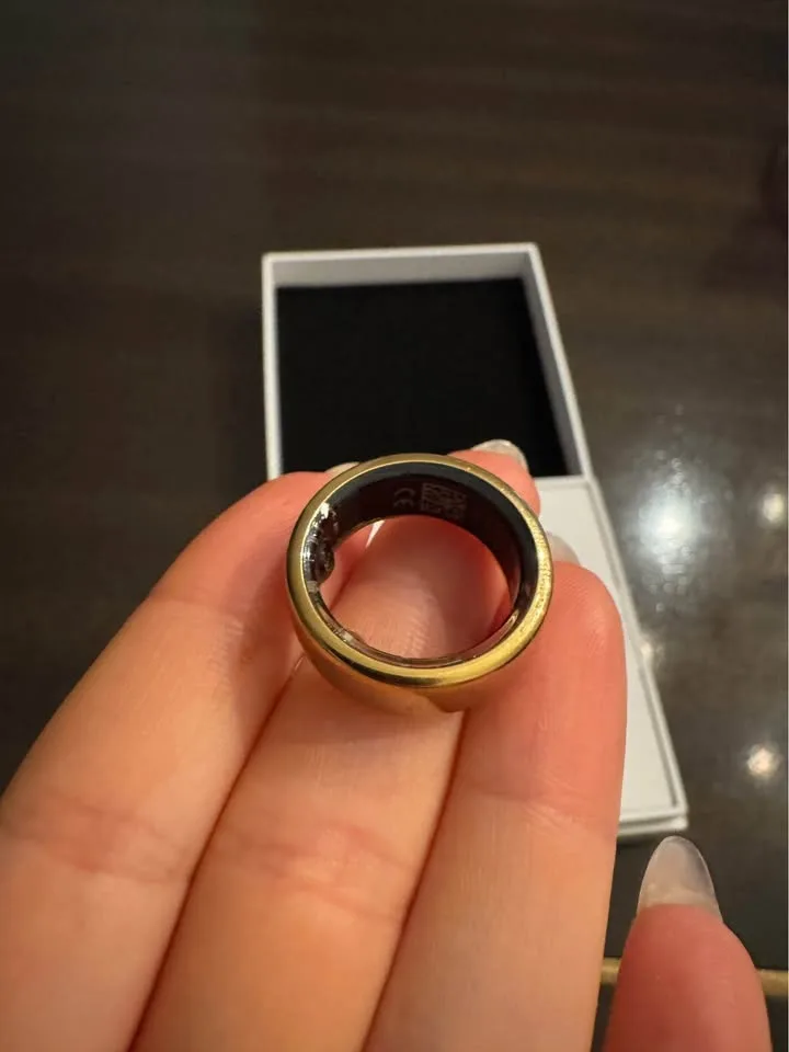 Oura ring 3 - size 7 image indicator(5)