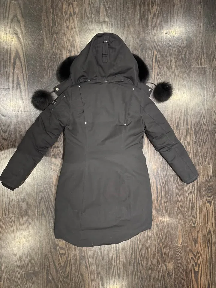 Moose knuckles women’s down filled jacket image indicator(8)