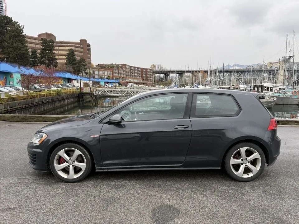 2016 Volkswagen Golf image indicator(3)