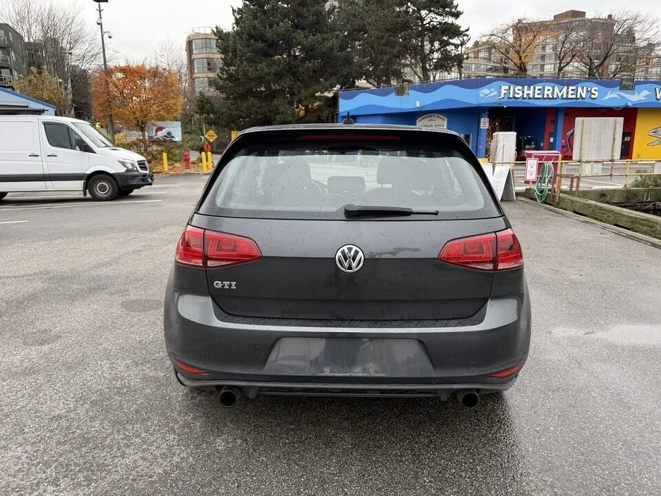 2016 Volkswagen Golf image indicator(5)