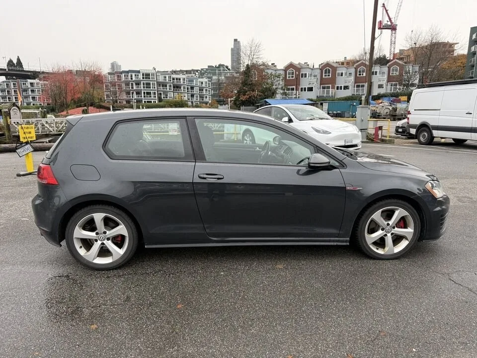 2016 Volkswagen Golf image indicator(7)