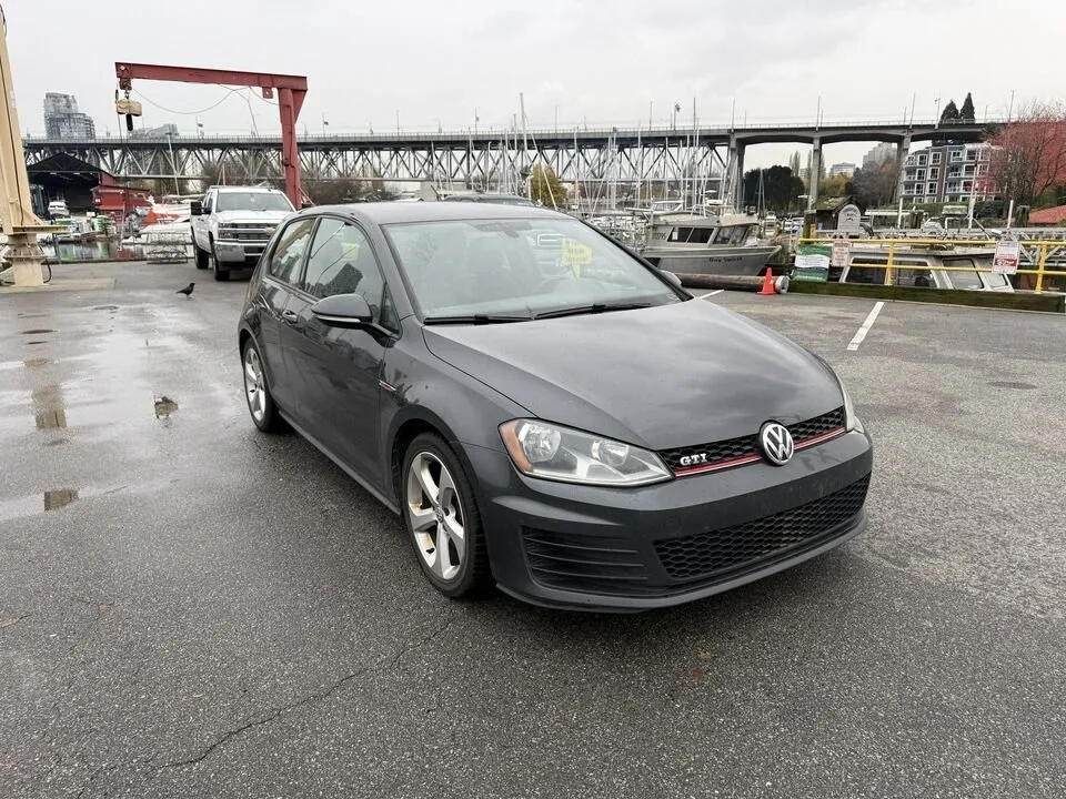 2016 Volkswagen Golf image indicator(8)