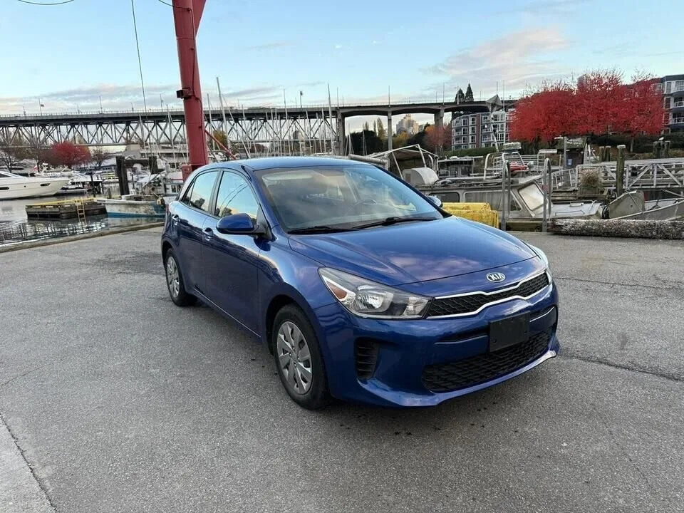 2019 Kia Rio Hatchback image indicator(9)