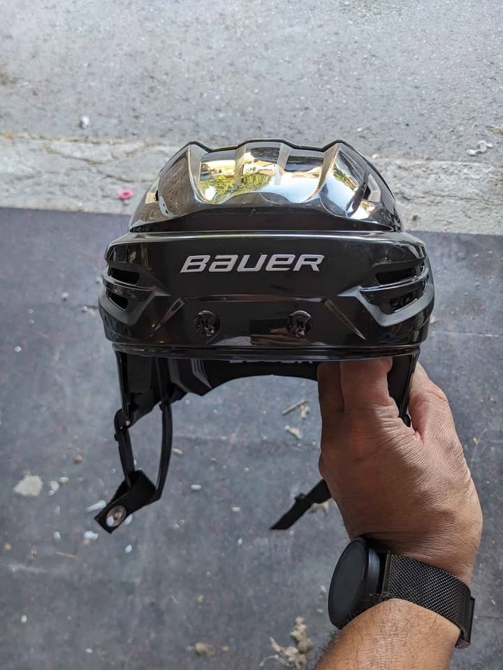 Bauer Adult Skating Helmet (Medium Men's) - photo 4