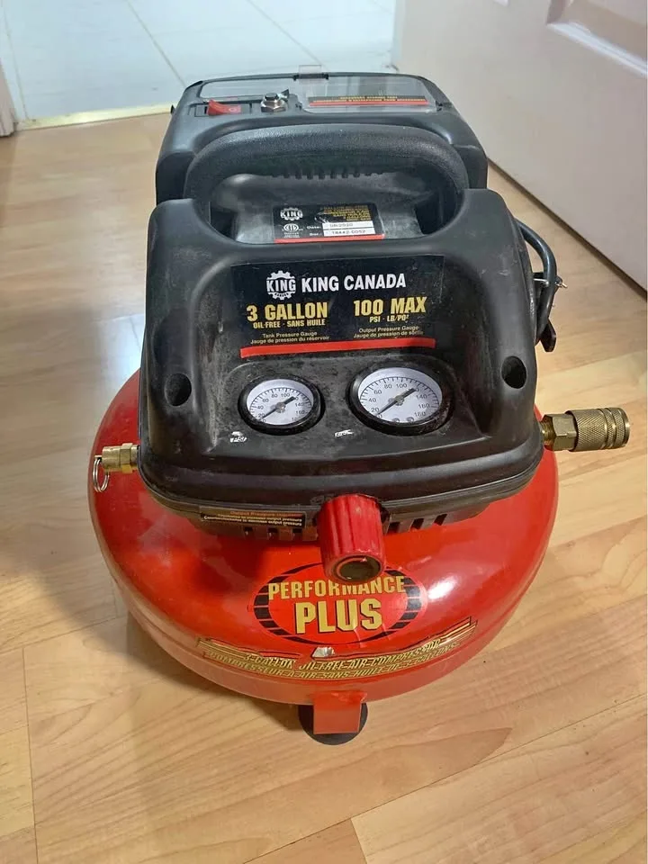 King Canada 3-Gallon Air Compressor – Oil-Free – 100 PSI