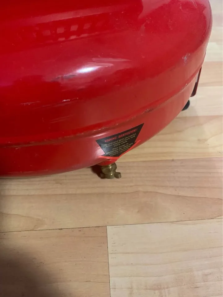 King Canada 3-Gallon Air Compressor – Oil-Free – 100 PSI image indicator(4)