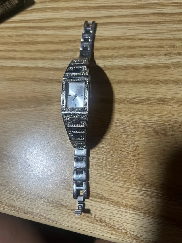 Guess Watch