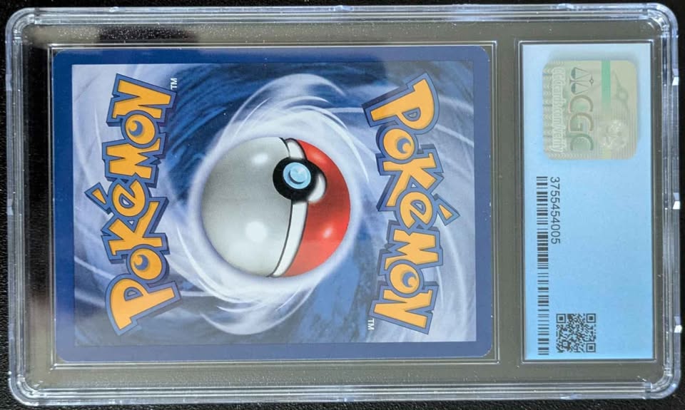 2001 Pokemon Neo Revelation Shining Magikarp CGC/PSA 7 - photo 2