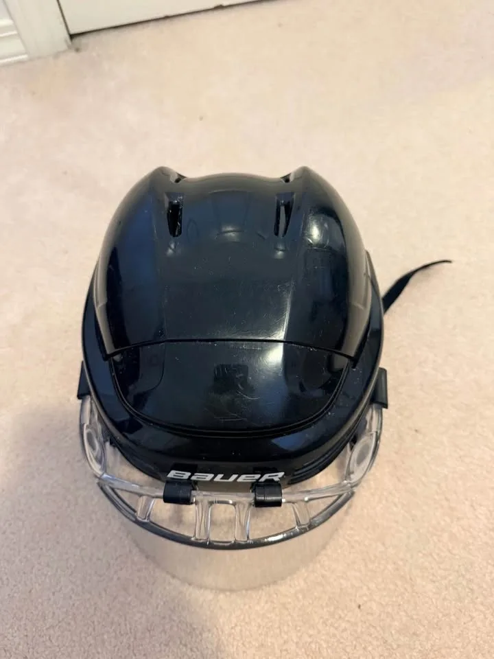 Bauer Helmet and Visor image indicator(5)