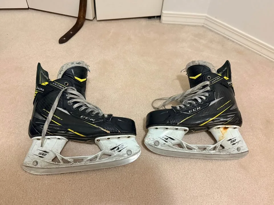 Hockey Skates CCM ULTRA TACKS Size 7D image indicator(2)