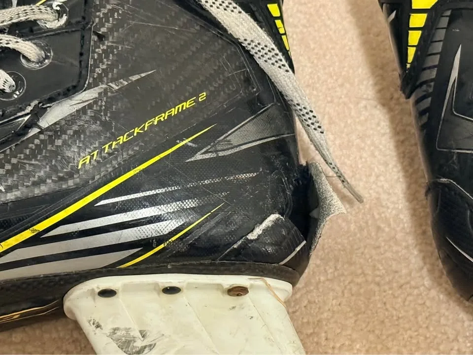 Hockey Skates CCM ULTRA TACKS Size 7D image indicator(7)