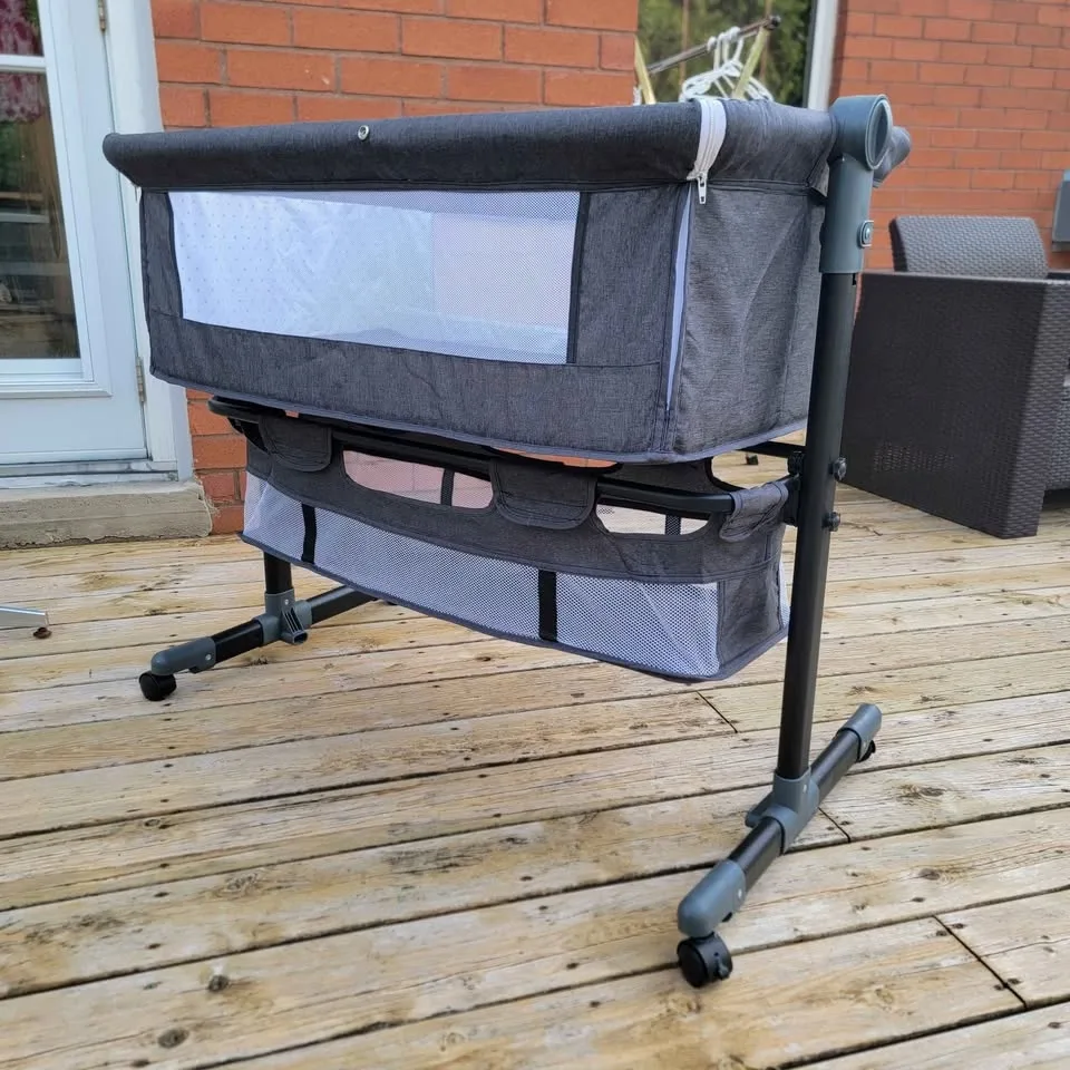 Portable Bassinet & Bedside Sleeper image indicator(3)