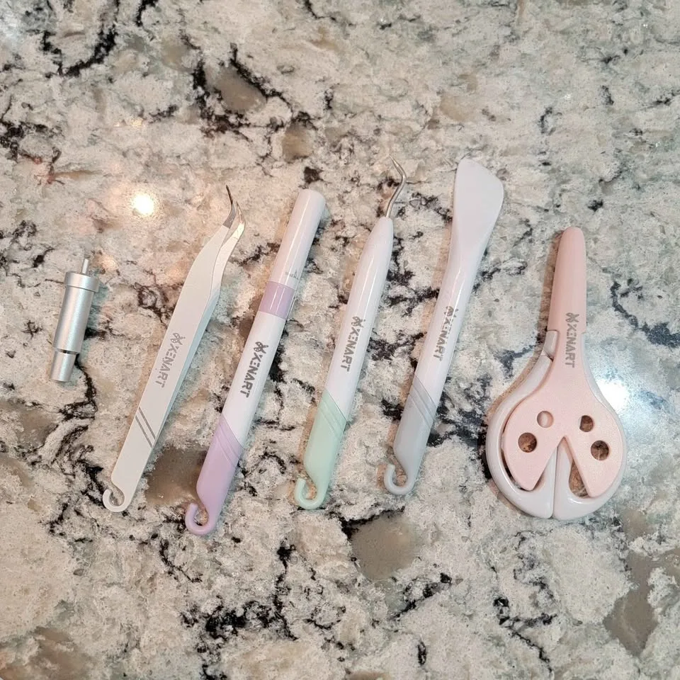 Cricut Explore Air 2 + Accessories image indicator(2)