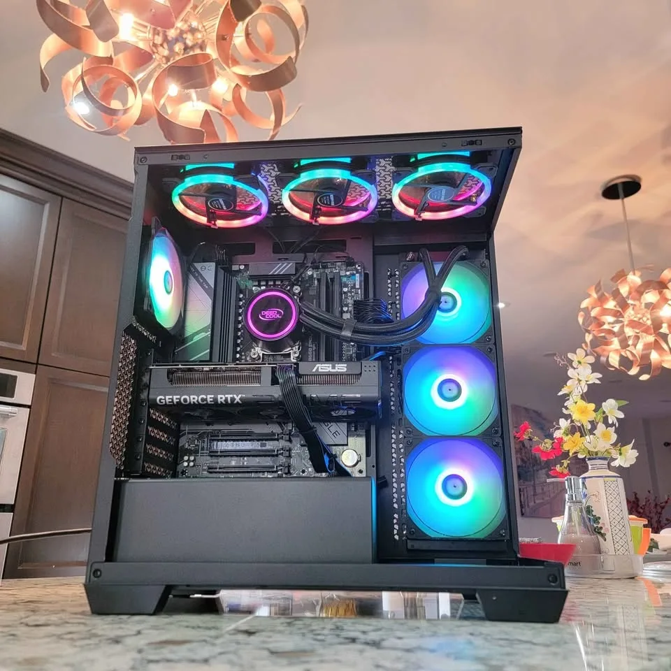 CUSTOM GAMING PC : Ryzen 7 7700x / RTX 5060 / 32GB RAM DDR5 image indicator(2)