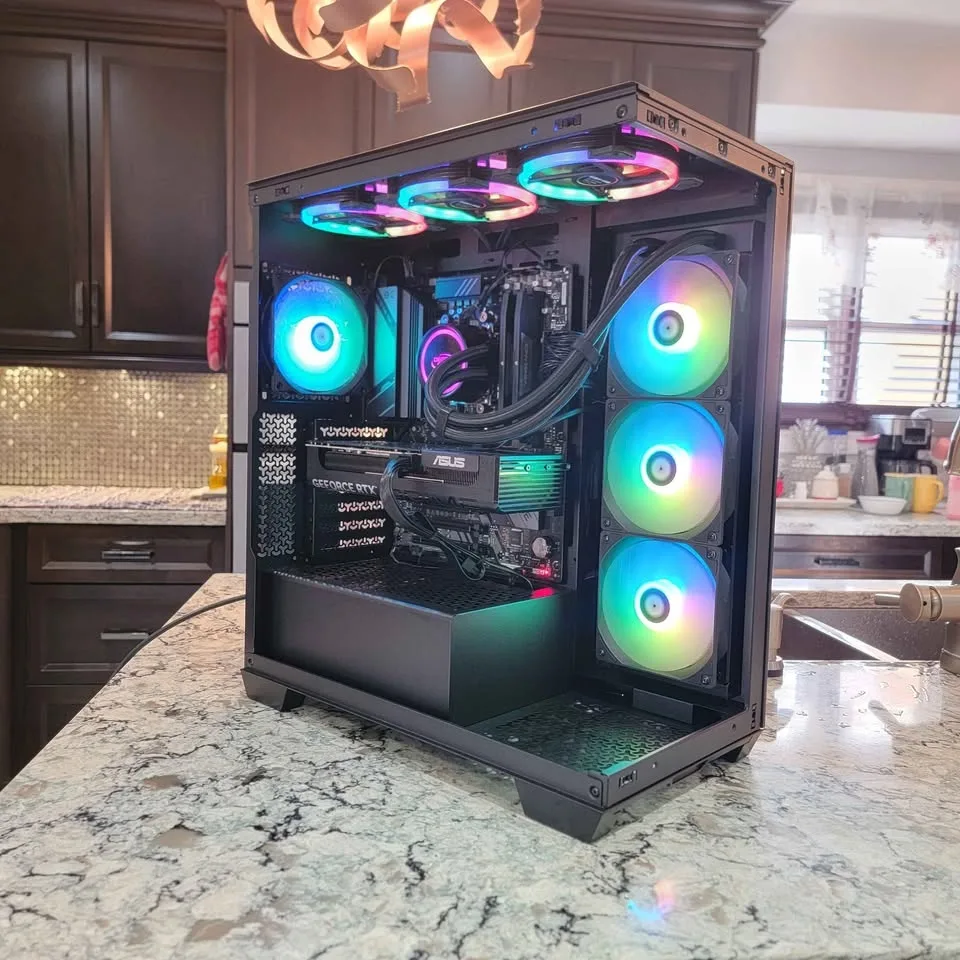 CUSTOM GAMING PC : Ryzen 7 7700x / RTX 5060 / 32GB RAM DDR5 image indicator(6)