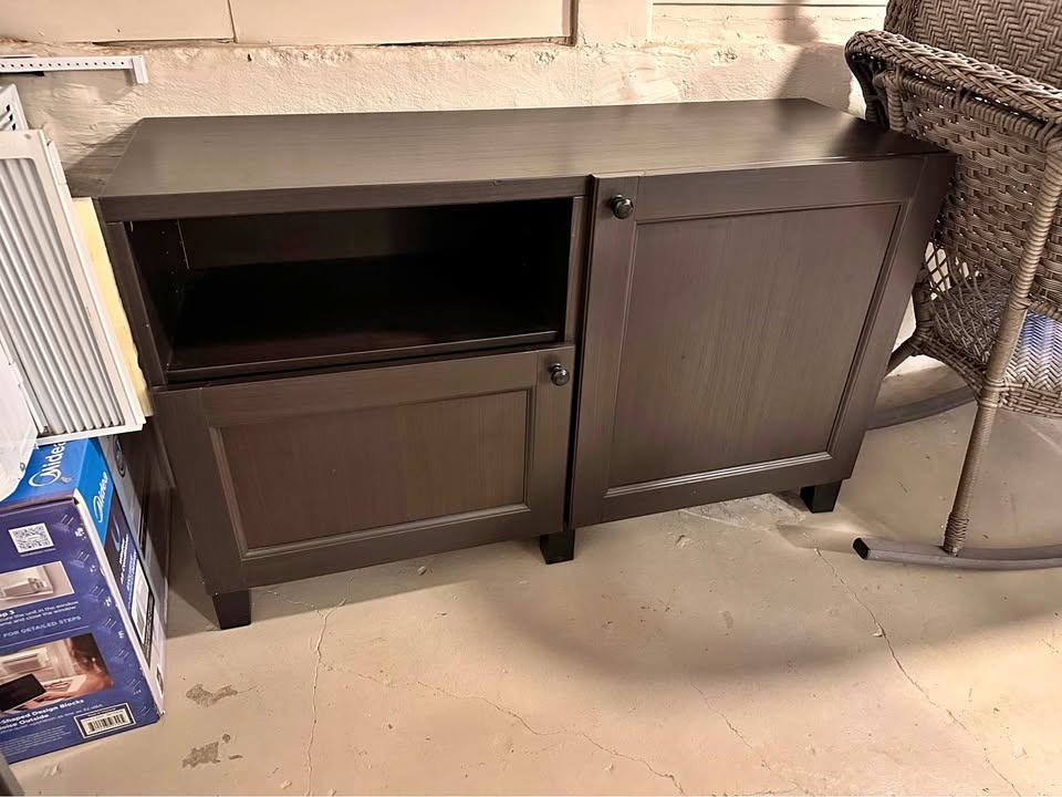 TV Stand - Espresso Brown GREAT condition