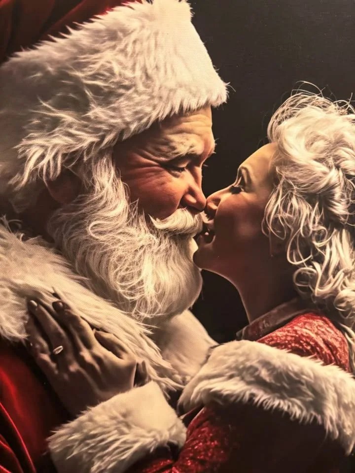 Santa & Mrs.Claus Canvas -Ready To Hang Wall Art image indicator(7)